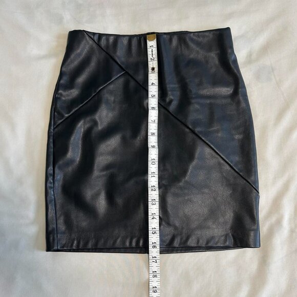 Dynamite Faux Leather Bodycon Short Skirt | XS - Picture 5 of 7
